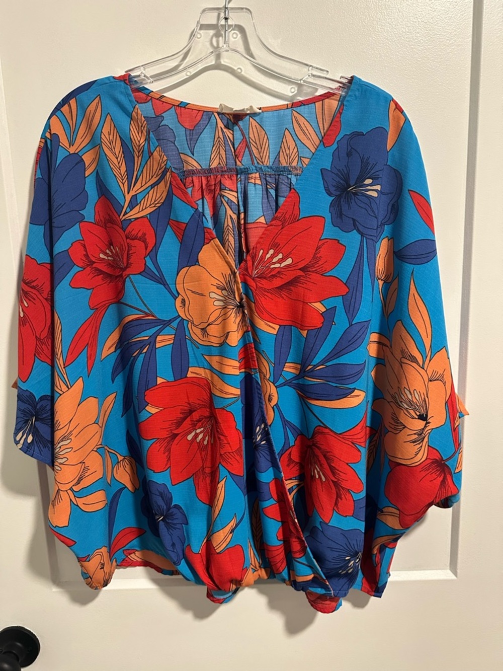 easel Bright Blue Floral Split-Back Tunic with Red & Orange Blooms